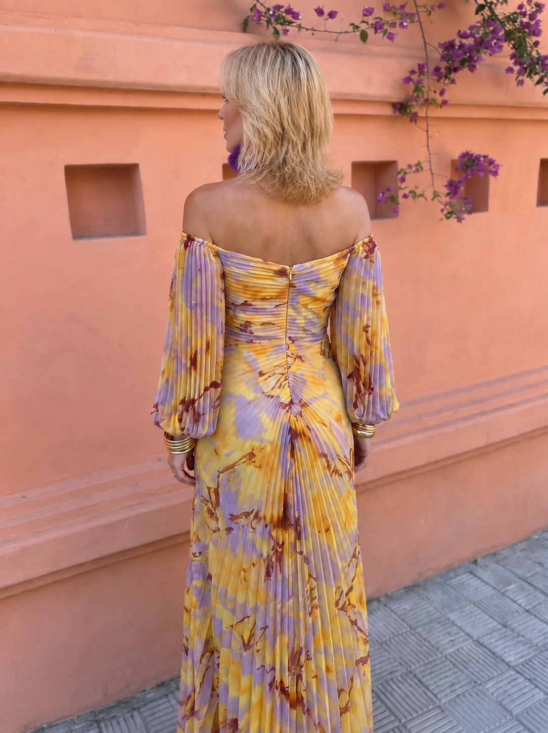 GRETA™ – VESTIDO LARGO FLORAL CON ESCOTE EN V