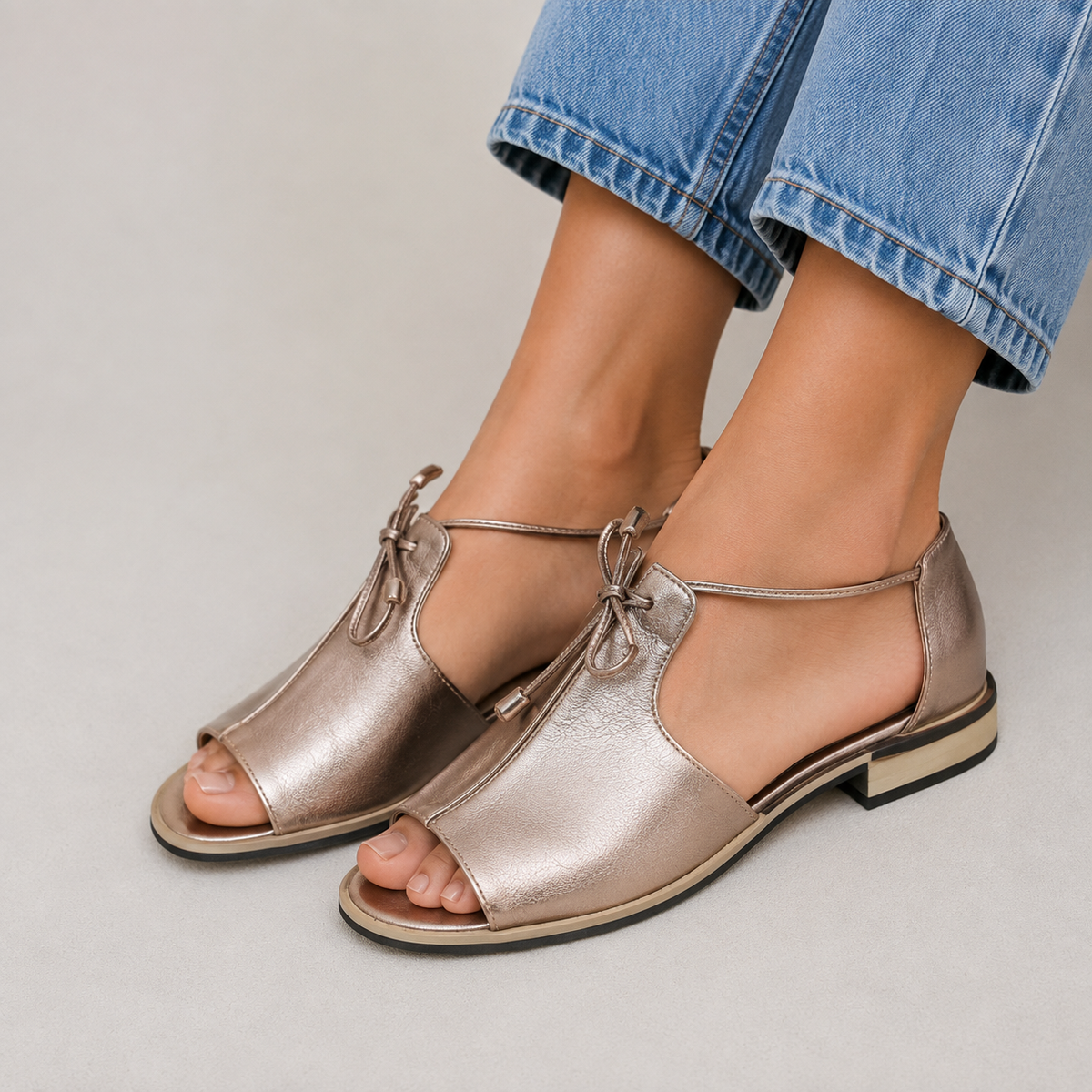 JULIETA SANDALIAS CON CORDONES