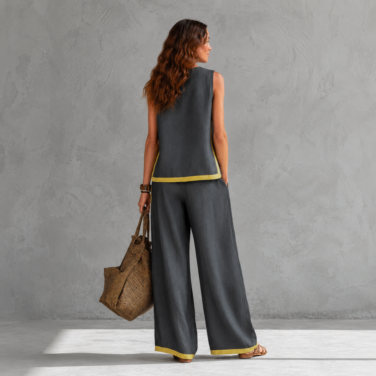 LEILA | CONJUNTO ELEGANTE DE DOS PIEZAS
