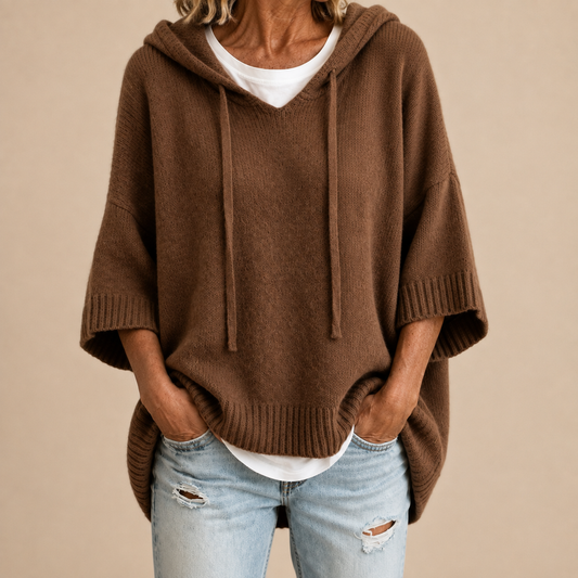 Poncho de Punto con Capucha en Marrón