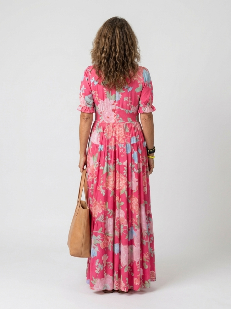 Ione | Vestido Midi Floral de Manga Corta con Escote en V" can be rewritten as:

"Ione | Vestido Midi Floral de Manga Corta con Escote en V