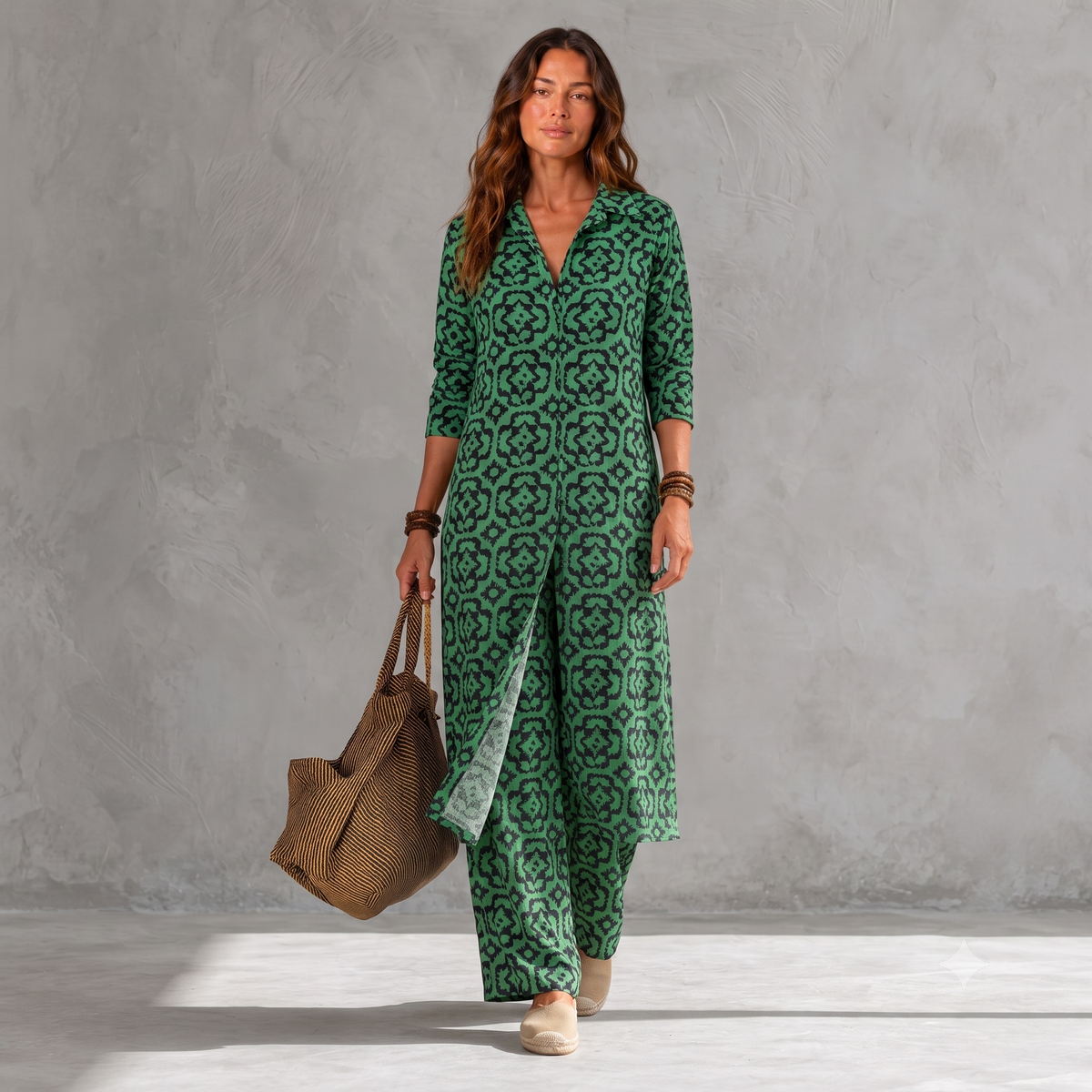 SARA™ | CONJUNTO COMPLETO CON CIERRE DE BOTONES