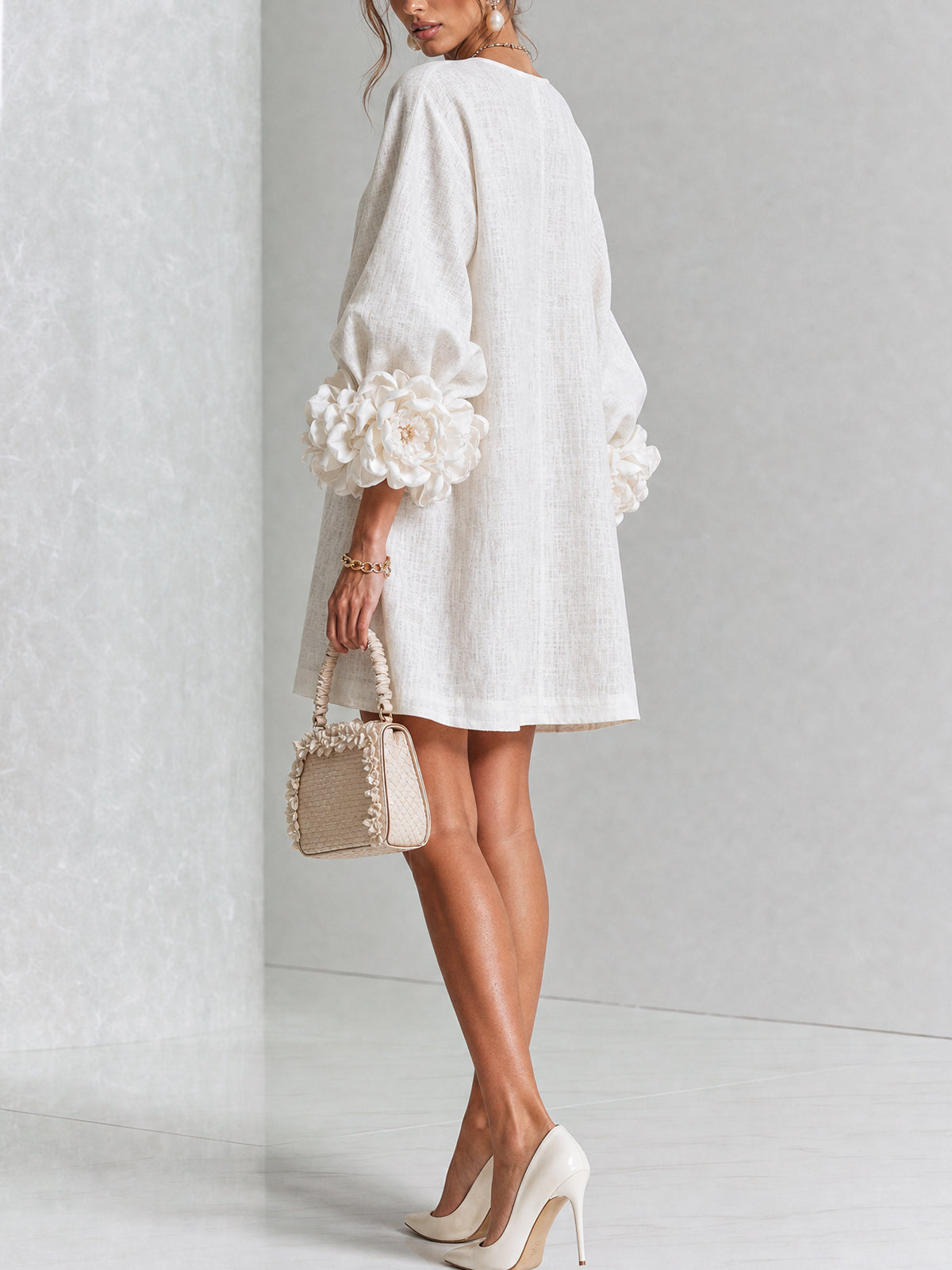 Chiara | Vestido Mini de Mezcla de Lino y algodón con Puños en Rosa, Blanco