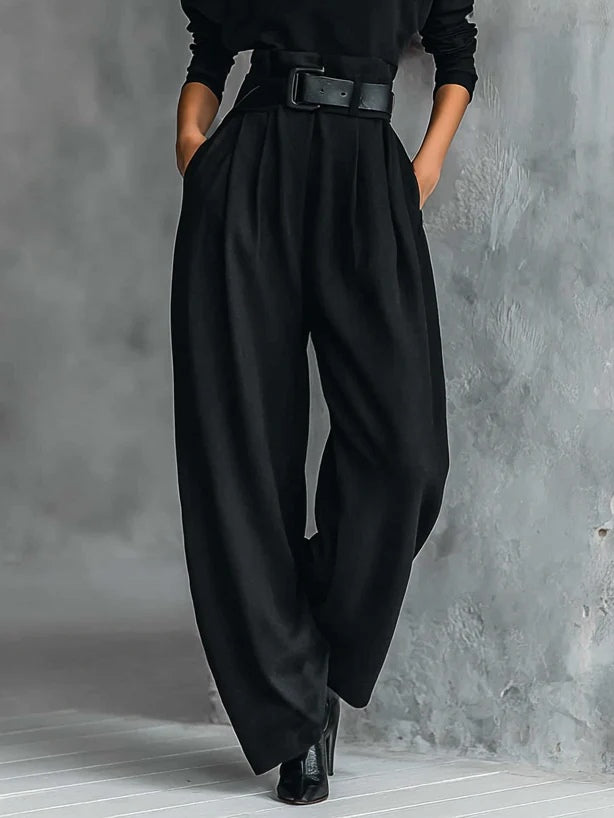 Ginevra | Conjunto Negro de Cuello Alto