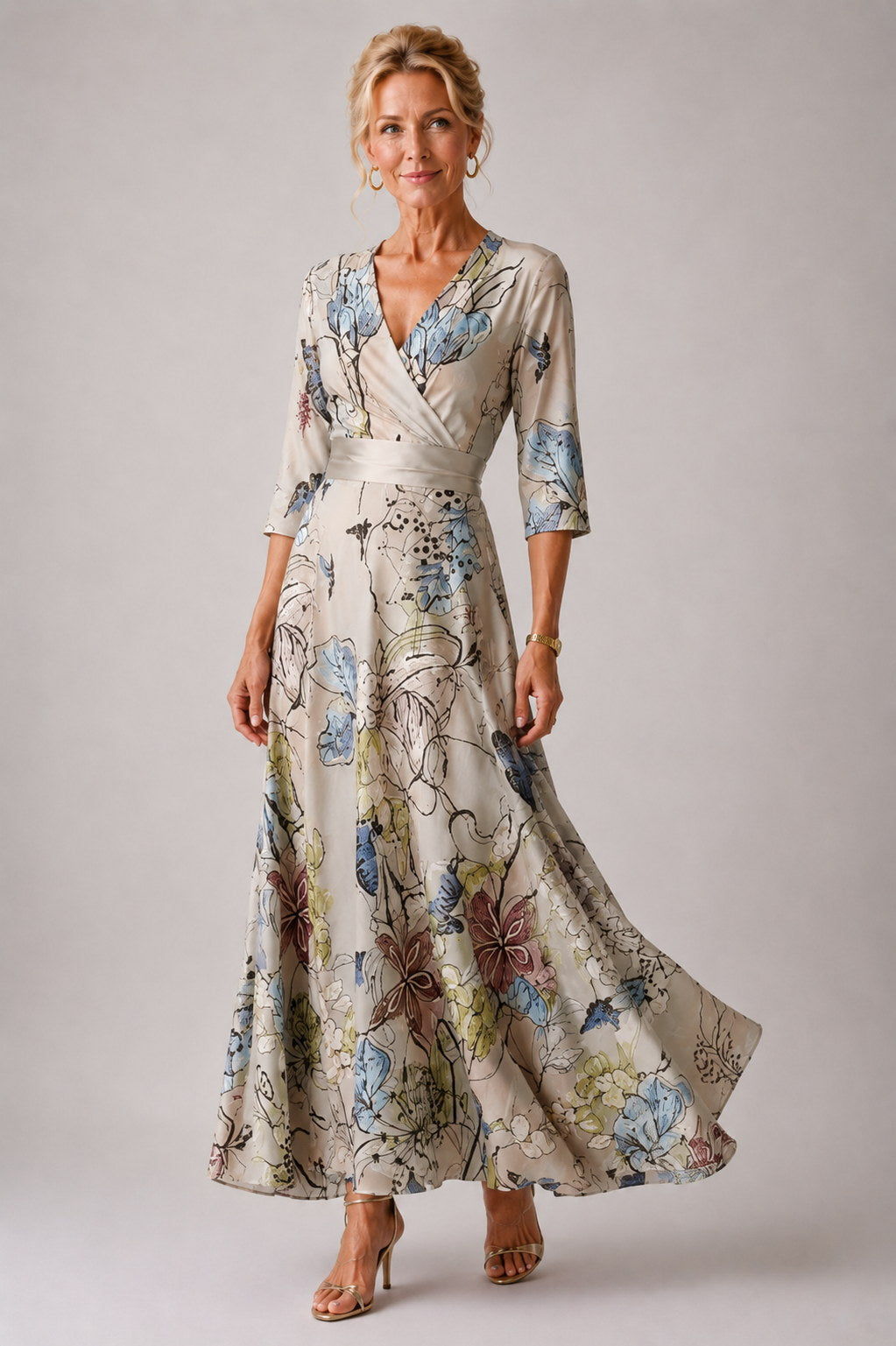 Julie | Vestido Floral de Mangas 3/4