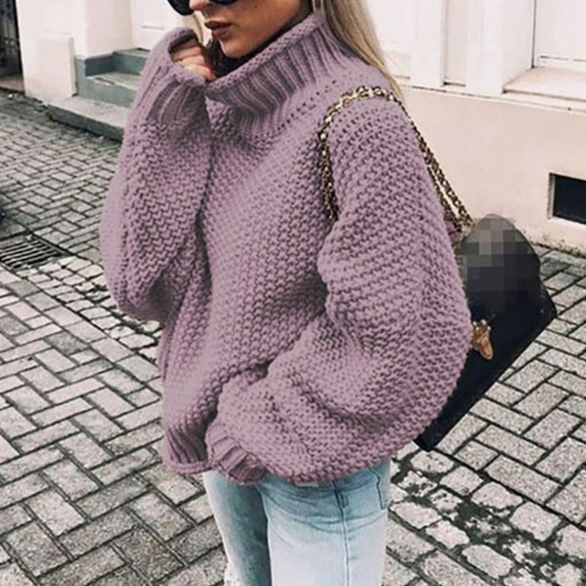 Beatrix | Suéter Oversized de Cuello Alto y Textura Gruesa